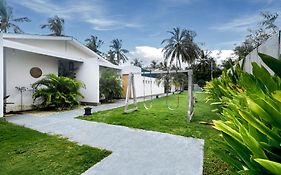 Gili Khayangan Villas